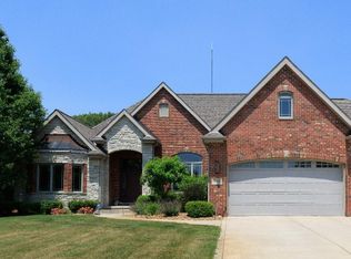 5408 W 152nd Ct, Crown Point, IN 46307