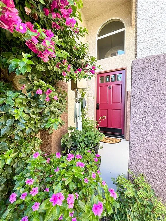 3 bed, 1861 sqft, $3,899 — Photo 4