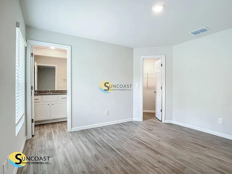 2021 Redmond St — Photo 9