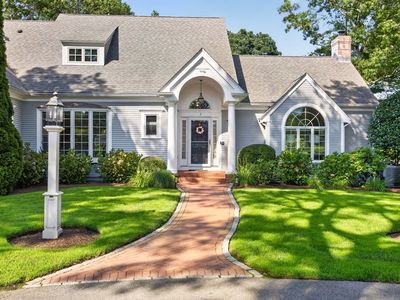7 Ground Cover Ln, Sandwich, MA, 02563