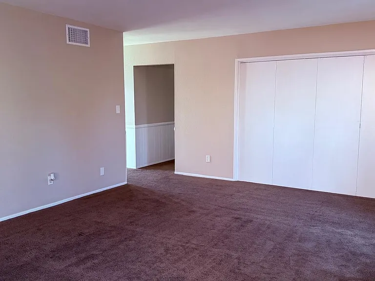 1764 Ionian St — Photo 13