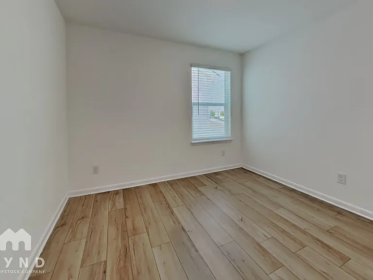 10845 Quinn Ct — Photo 11