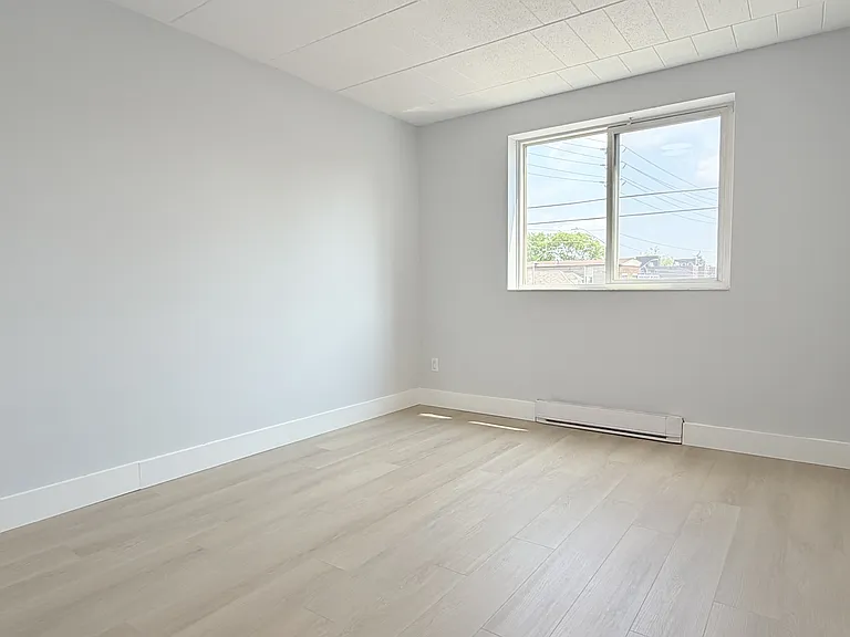 471 Tecumseh Rd W #204 — Photo 9