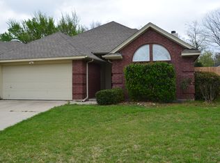 4211 Crossgate Ct, Arlington, TX 76016