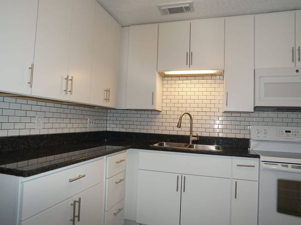 3598 Dahlia Pl APT B