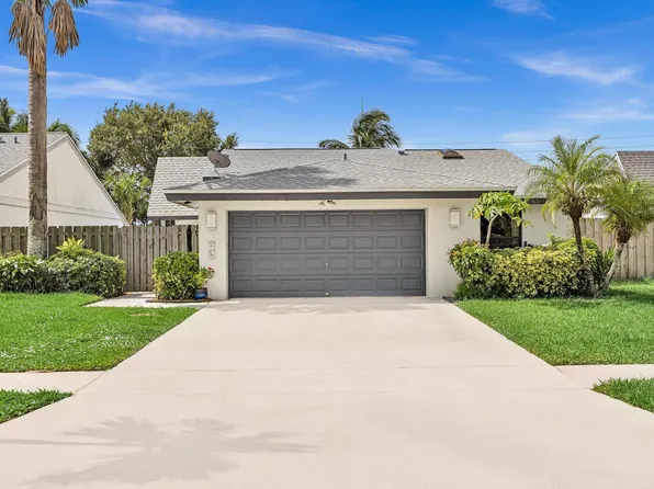 23 BAYTREE Circle, Boynton Beach, FL 33436