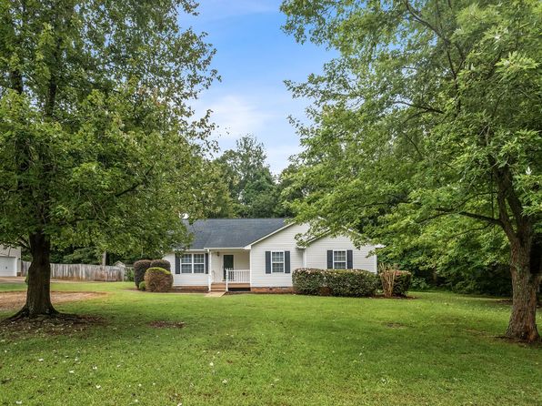 5580 Dwight Dr