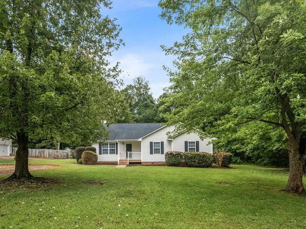5580 Dwight Dr, Mc Leansville, NC 27301