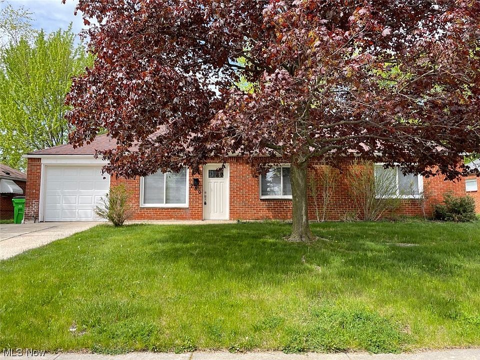 1st image of 750 Hemlock Dr