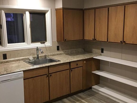2nd image of 2280 Grandview Ave