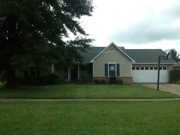 717 Carter Dr, Marion, AR 72364