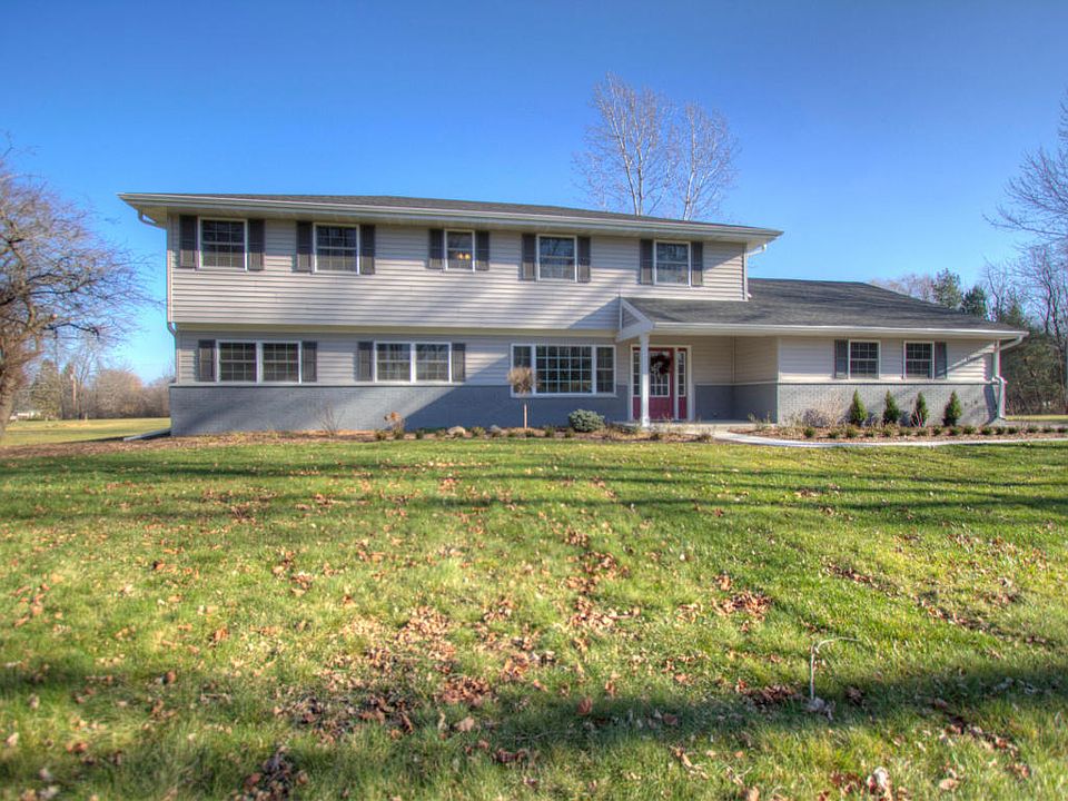 1st image of 11642 N Mulberry Dr