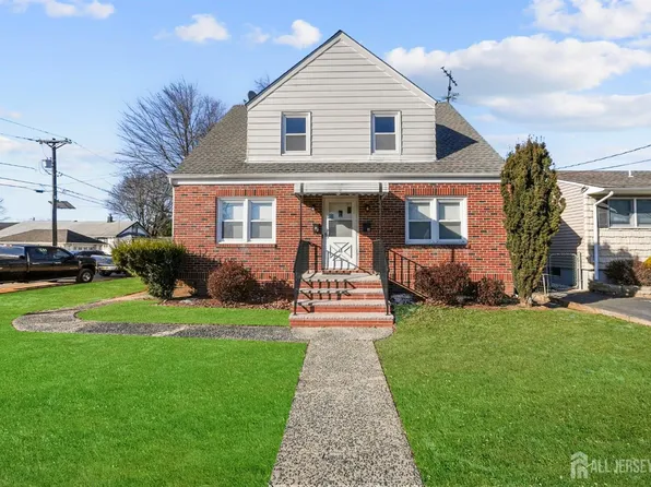 48 Riverview Ave, Edison, NJ 08817