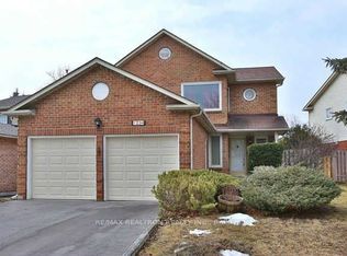 1234 Maple Ridge Dr, Pickering, ON L1X1A5