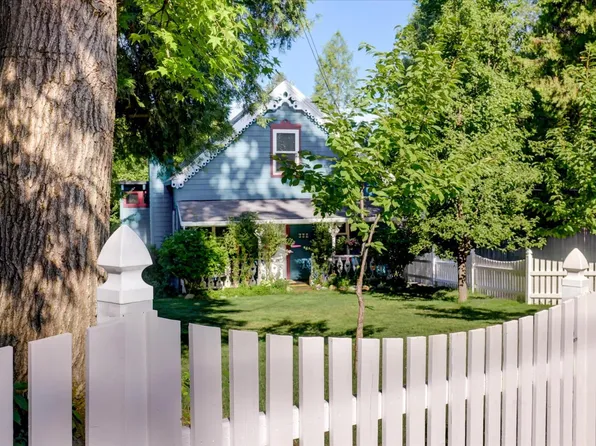 332 Adams St, Nevada City, CA 95959