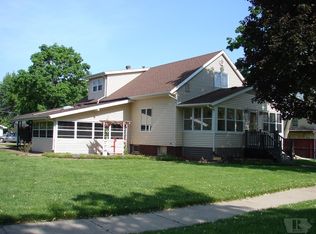 105 N White St, Mount Pleasant, IA 52641