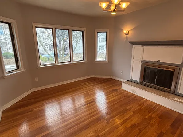 52 Dean St #1, Everett, MA 02149