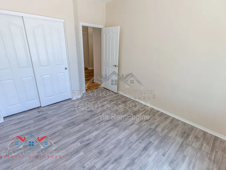 15272 W Jackson St — Photo 29