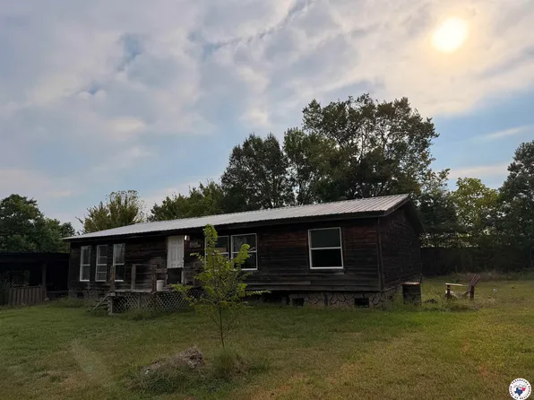 909 Brooks St, New Boston, TX 75570