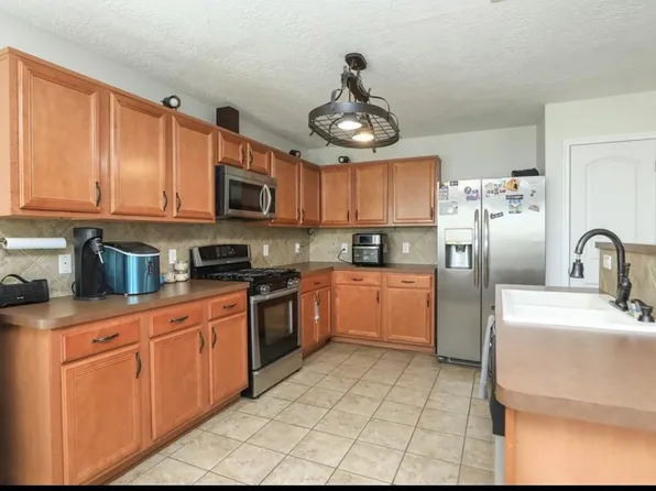 19530 Bold River Rd, Tomball, TX 77375