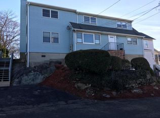 2 Booth Ter #B, Greenwich, CT 06830