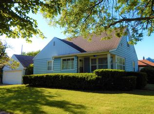 805 Morris Ave, Lansing, MI 48917