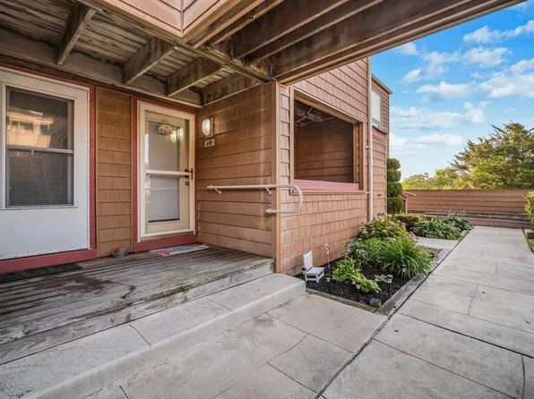 330 42nd St S APT A6, Brigantine, NJ 08203