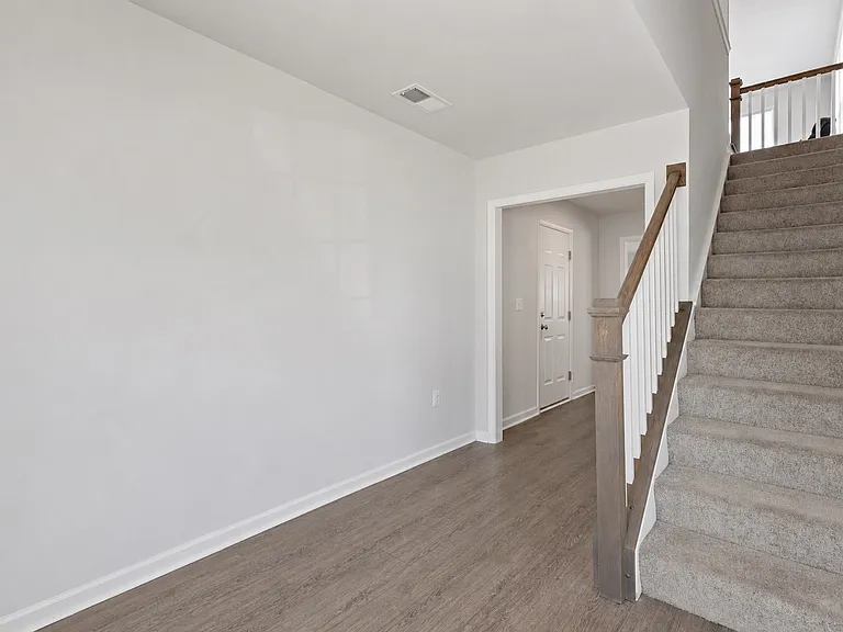 626 Rivanna Hill Rd — Photo 11