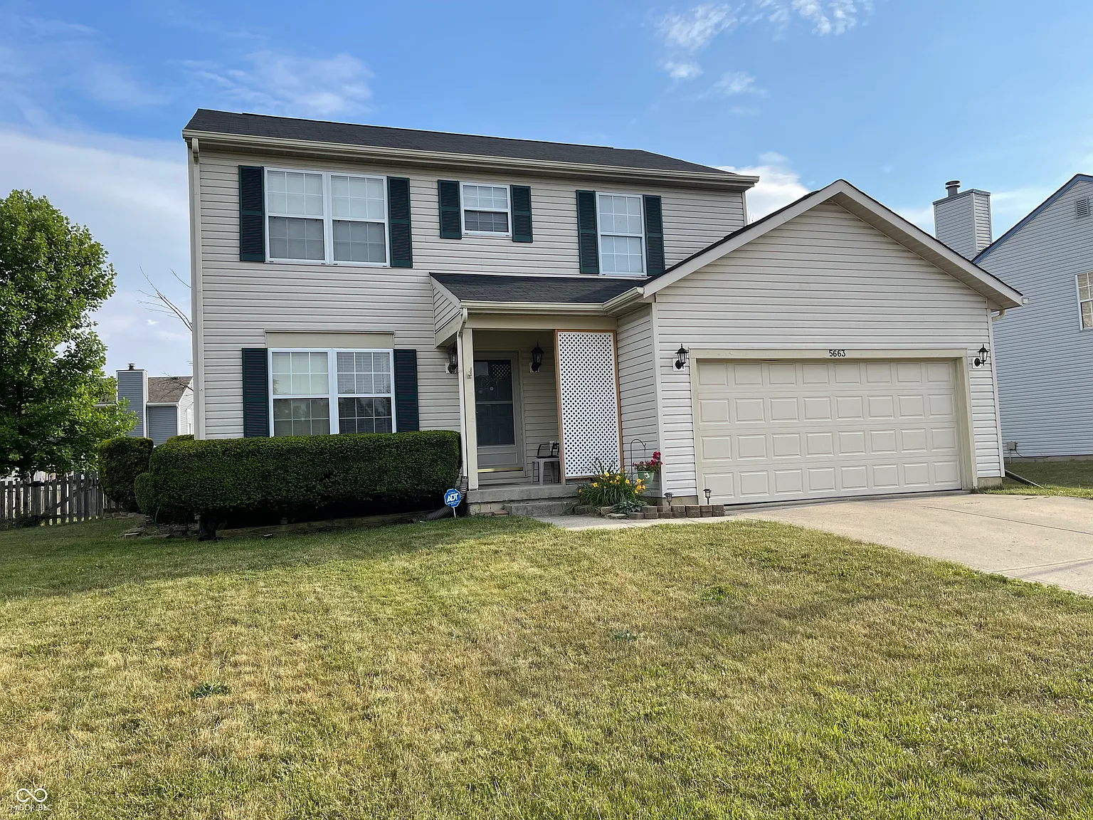 5663 Rains Ln photo 1