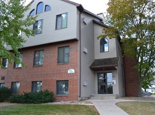 119 N. Hyland, Ames, IA 50014