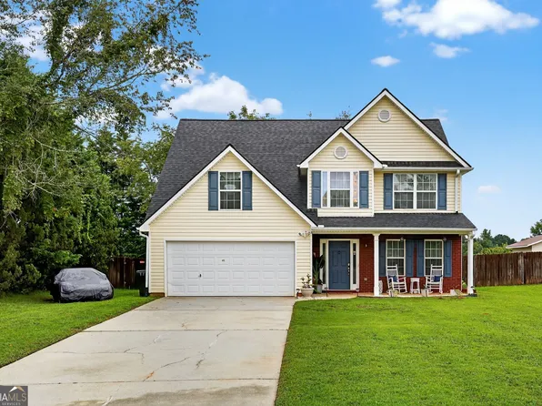 1803 Brookeshade Ct, Loganville, GA 30052