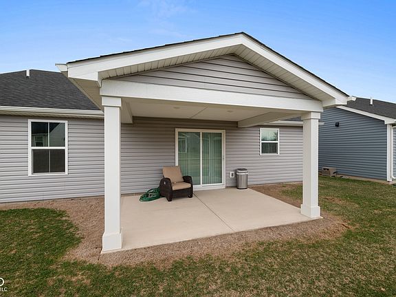 4th image of 2751 Sand Hollow Dr