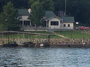 25094 Santa Fe Rd, Versailles, MO 65084