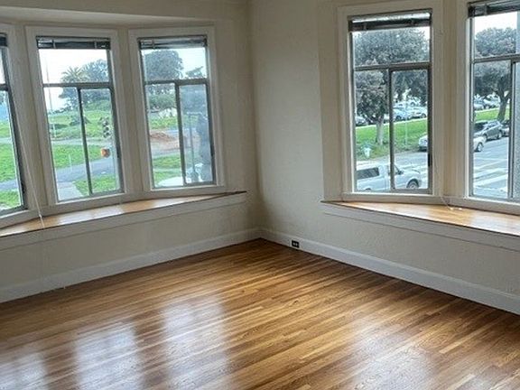 2nd image of 3355 Octavia St APT 101