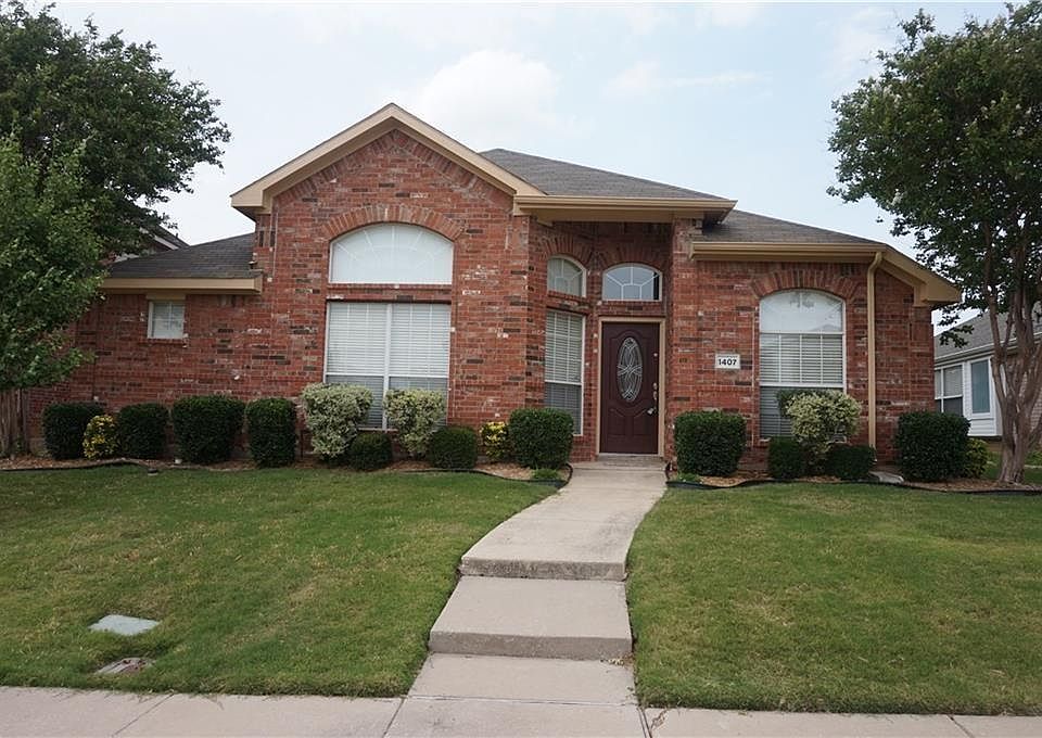 1st image of 1407 Stone Canyon Way