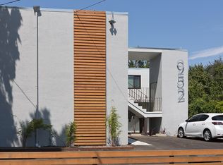 952 45th St APT 2, Oakland, CA 94608