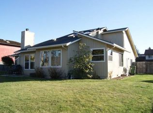 1349 SW Looking Glass Loop, Oak Harbor, WA 98277