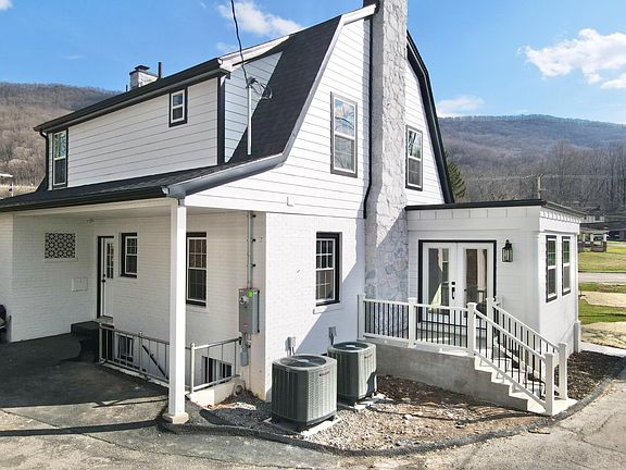 4th image of 2917 Bland Rd