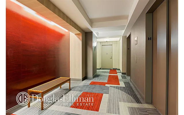 Sold by Douglas Elliman | media 21