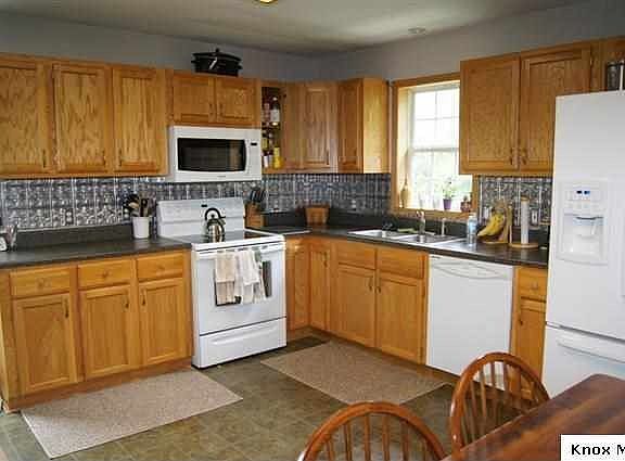 4th image of 616 Lakeview Heights Dr
