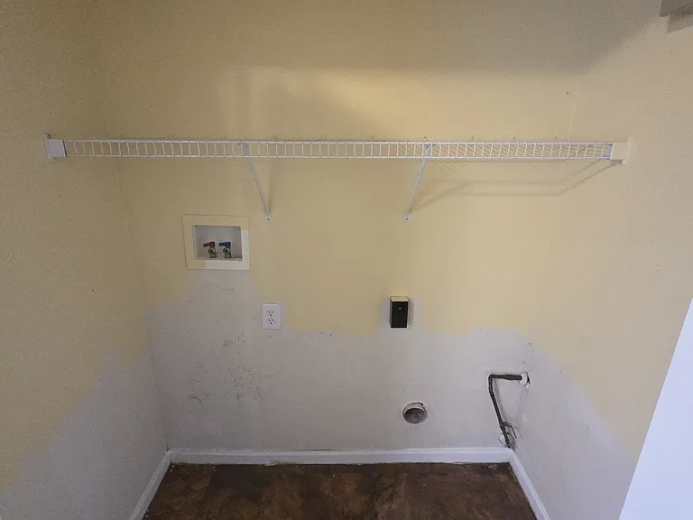 4320 Village Bend Ln — Photo 13