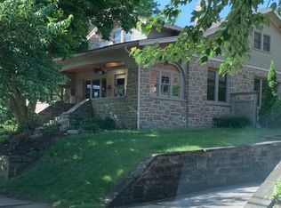 201 Overlook Dr, Pittsburgh, PA 15216