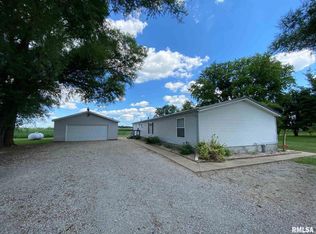 7252 Loami Bates Rd, Loami, IL 62661