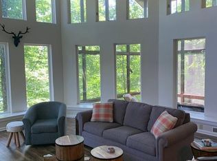 529 Lawless Rd, Jamestown, KY 42629