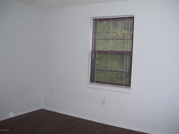 5th image of 113 Snowshoe Ct APT 103