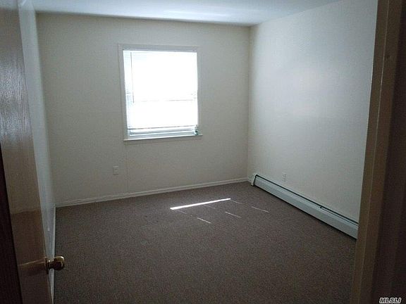 5th image of 25-48 Parsons Blvd Floor 3