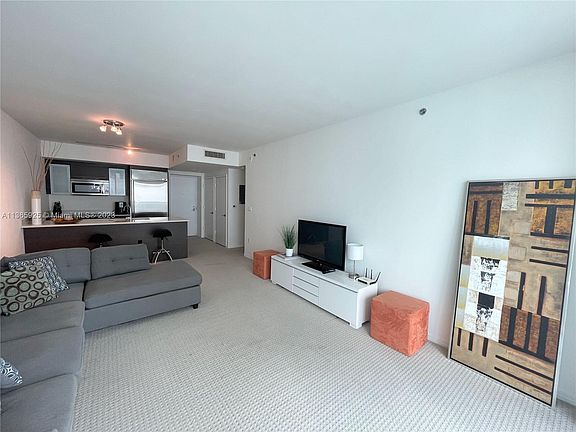 3rd image of 500 Brickell Ave APT 3608