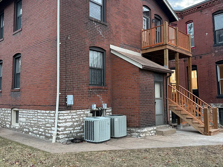 2315 Park Ave #2 — Photo 14