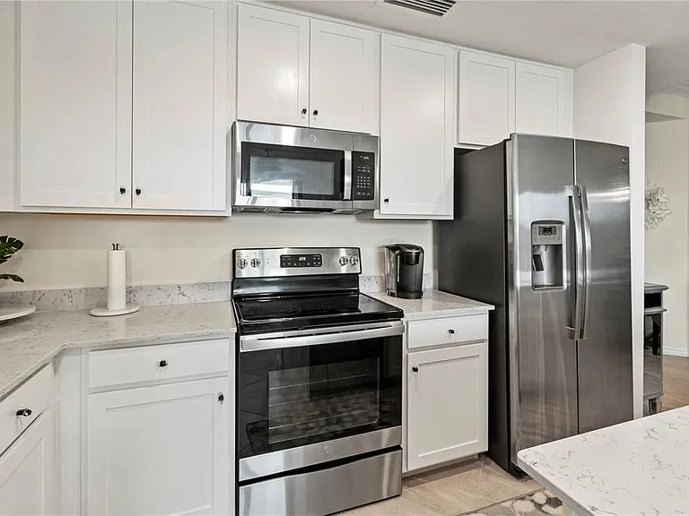 17724 Gawthrop Dr #208 — Photo 19