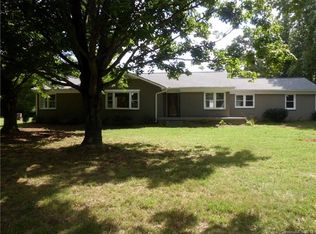 225 Charlotte St, Alexis, NC 28006